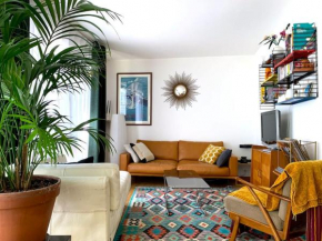 Chic and peacefull Parisian flat